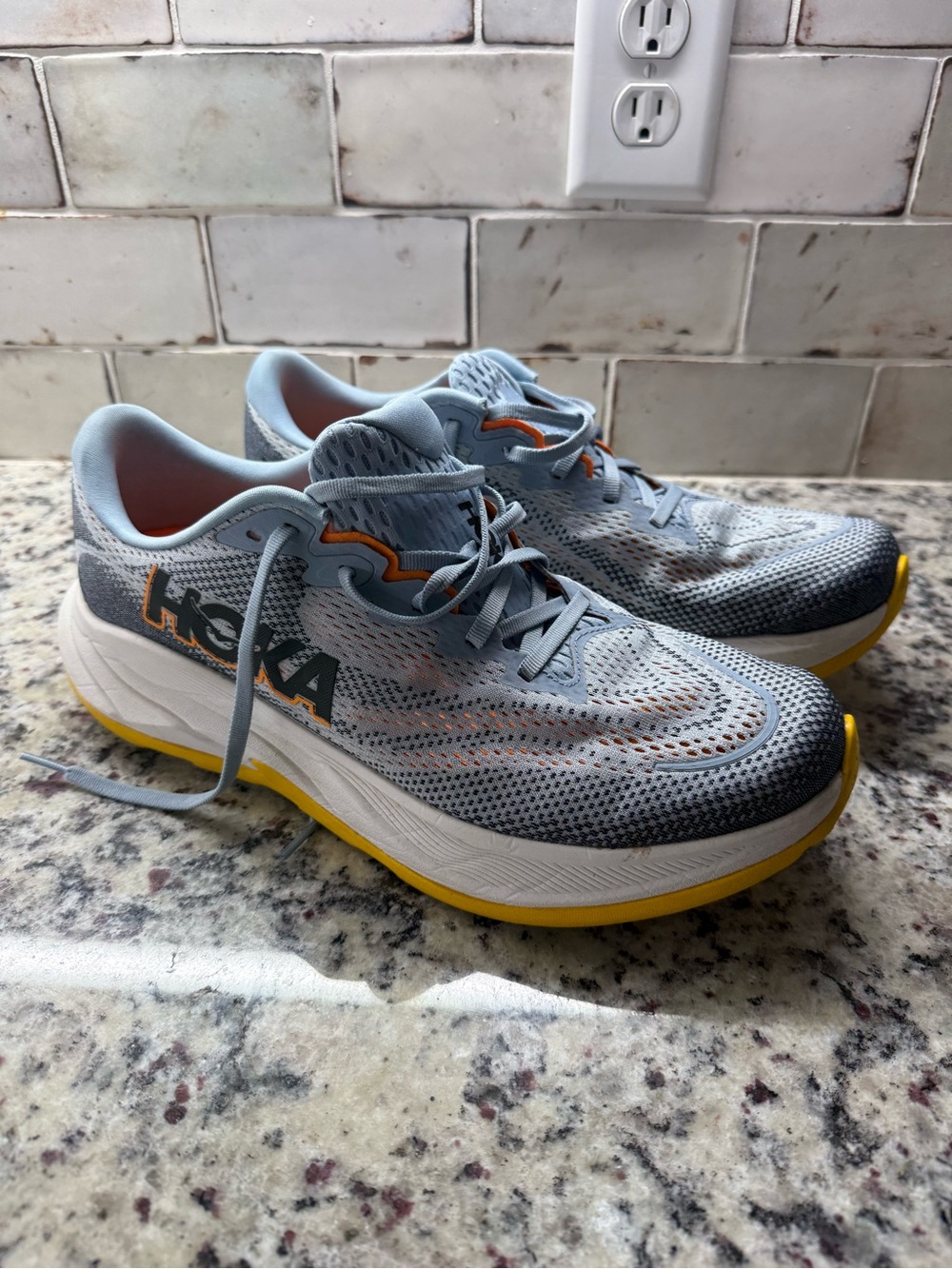 Hoka Rincon 4
